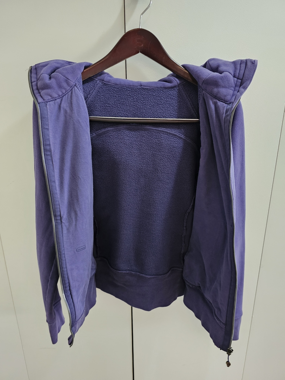 Lululemon Scuba Full-Zip Hoodie Midnight Orchid – Size 6 - Picture 6 of 10